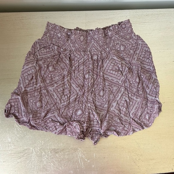 super high rise shorts (size XS) - Picture 2 of 3